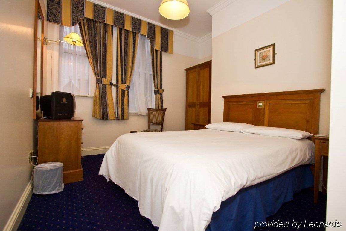 Lynams Hotel Dublin Szoba fotó