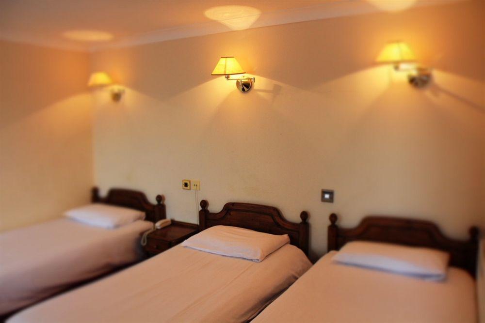 Lynams Hotel Dublin Kültér fotó